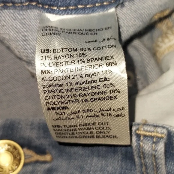 Chico's So Slimming Girlfriend Capr Jeans - Picture 7 of 9